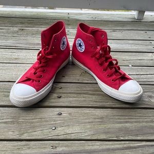 Converse - Chuck Taylors - Size 9 M